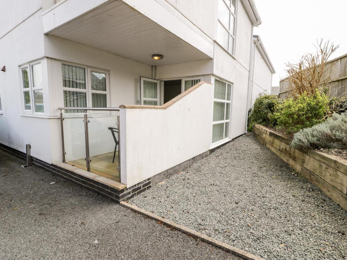 Tides Apartment Бенлеч Екстериор снимка